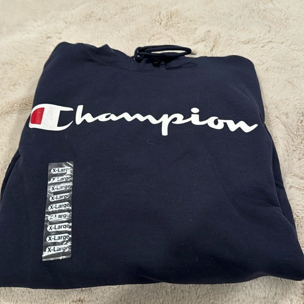 Champion, navy hoodie, sweatshirt, size XL new with tag